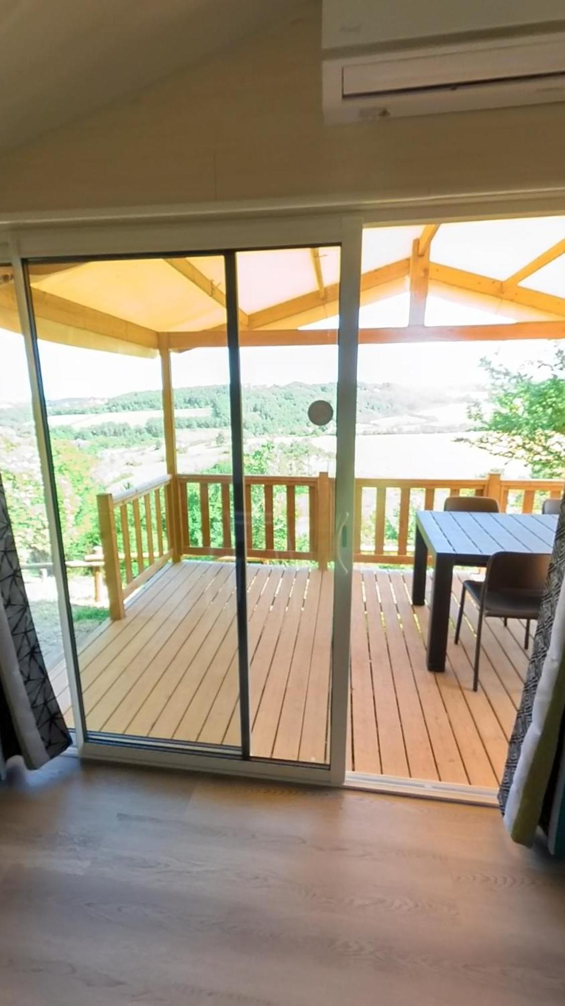 Camping Bleu Soleil Rouffignac Saint-Cernin Zimmer foto