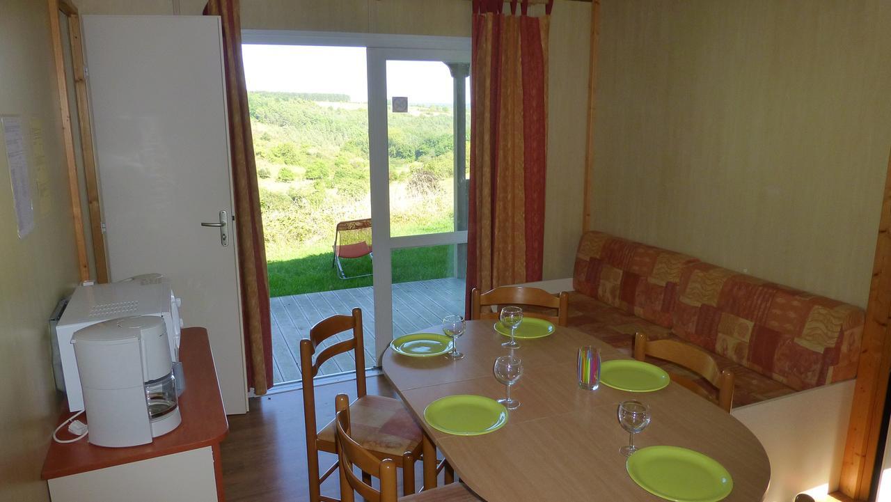 Camping Bleu Soleil Rouffignac Saint-Cernin Exterior foto